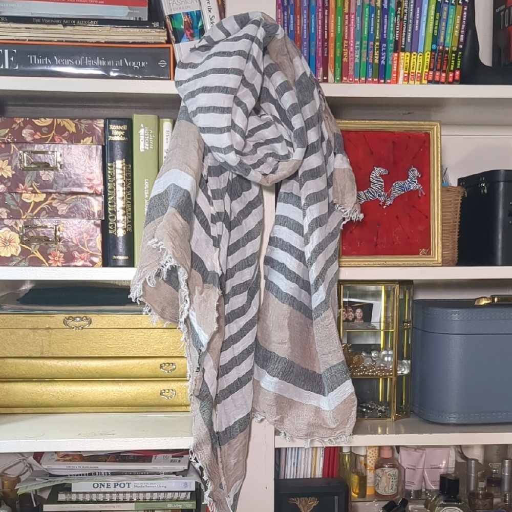 Banana Republic Large Linen Blanket Striped Scarf In White Tan And Charcoal Grey